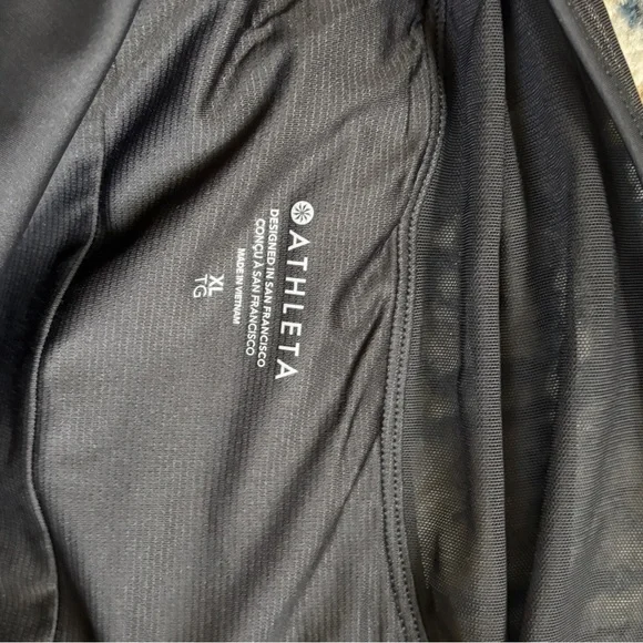 Athleta Crossover Runsie Large - Picture 9 of 10